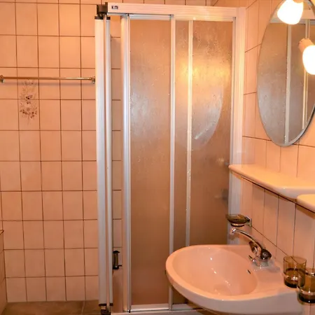 Hedwig Jaeger By Interhome